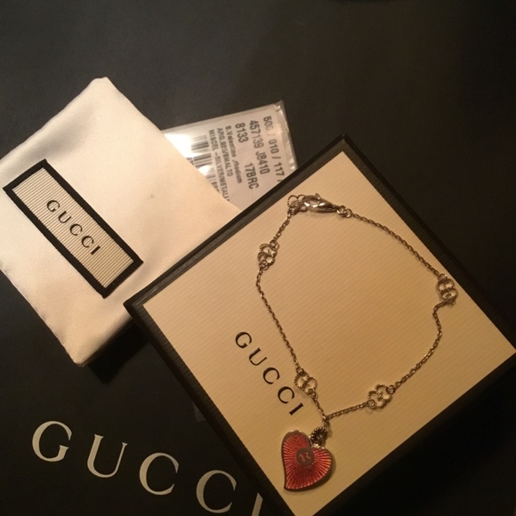 NWT GUCCI Enameled Glittered-Heart Logo Bracelet - Picture 6 of 8